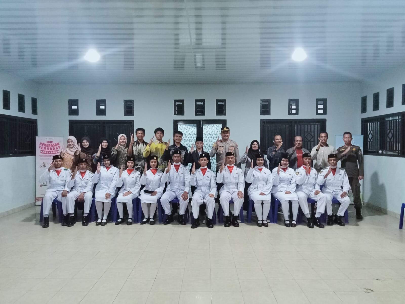 Pengukuhan paskibra Kecamatan Tempilang